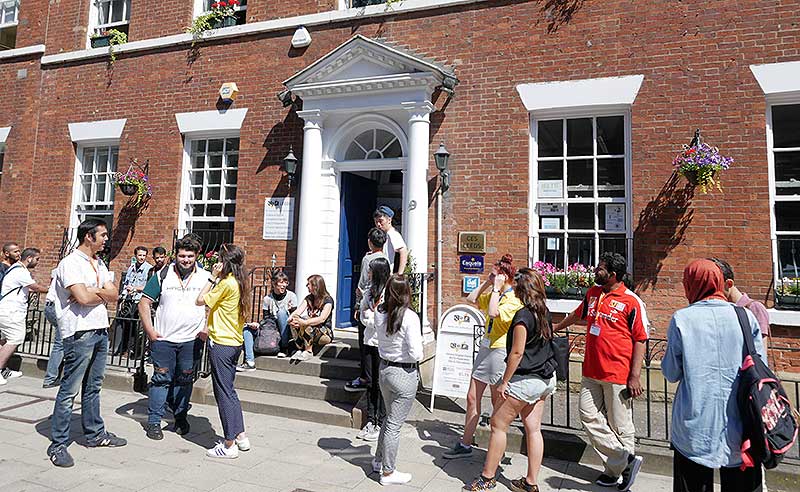 Die Sprachschule CES in Leeds